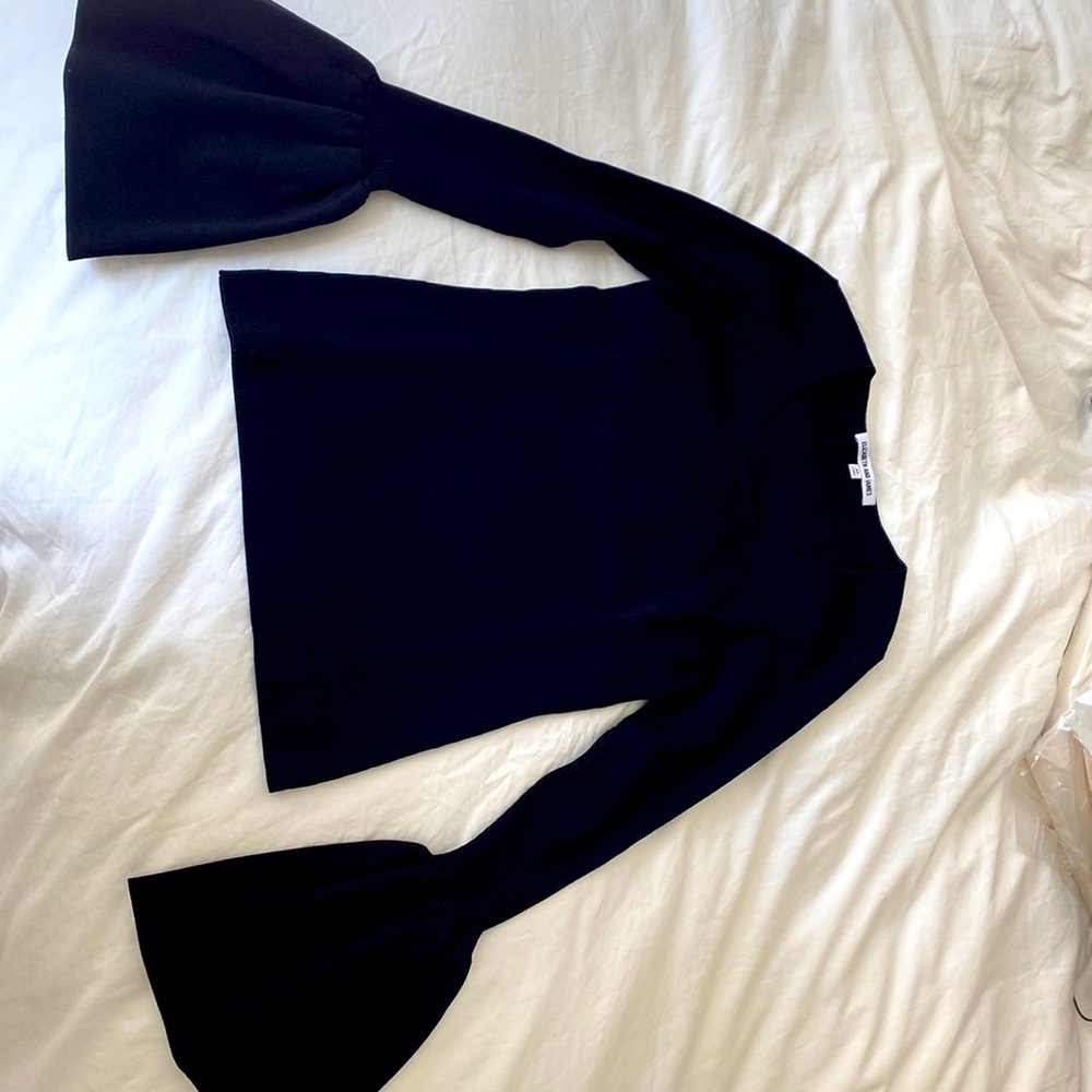 Beautiful Elizabeth and James knit top with bell sleeves